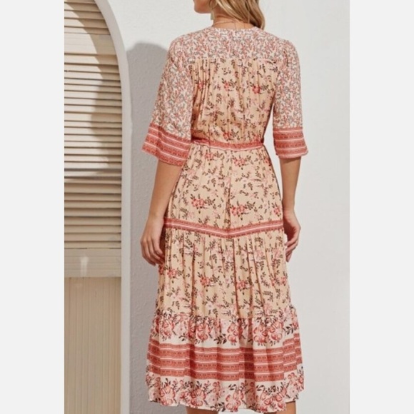 R. Vivimos Bohemian Peach Floral V-Neck Button Down Midi Summer Dress Sz S 4/6 - Picture 2 of 16
